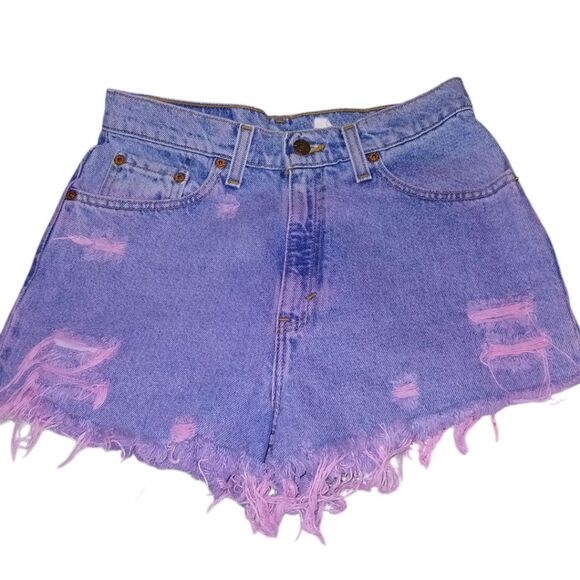 Vintage Levi's 521 Distressed Shorts  Cutoffs Size S - Picture 1 of 8